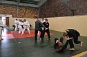 Die Kata-Gruppe trainierte in einem separaten Bereich die Goshin Jitsu No Kata. (Foto: Claudia Franke) Die Kata-Gruppe trainierte in einem separaten Bereich die Goshin Jitsu No Kata. (Foto: Claudia Franke)