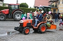 Treckerparade in Uftrungen (Foto: Ulrich Reinboth)