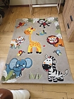 Farbenfroher Kinderteppich