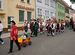Umzug der Hausmänner (Foto: Karl-Heinz Herrmann) Umzug der Hausmänner (Foto: Karl-Heinz Herrmann)