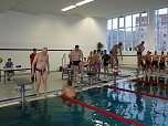 24-Stundenschwimmen für den guten Zweck (Foto: Karl-Heinz Herrmann) 24-Stundenschwimmen für den guten Zweck (Foto: Karl-Heinz Herrmann)