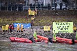 Protest auf dem Wasser (Foto: PressMedia/Greenpeace)