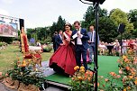 Krönung der Rosenkönigin in Sangerhausen (Foto: P.Blei) Krönung der Rosenkönigin in Sangerhausen (Foto: P.Blei)