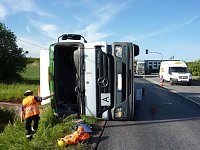 Umgekippter Lkw blockierte B4 Bild: Umgekippter Lkw blockierte B4