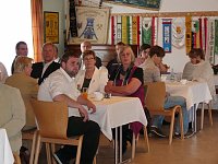Zeugnisse übergeben Bild: Zeugnisse übergeben