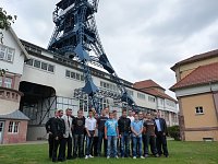 Zeugnisse übergeben Bild: Zeugnisse übergeben