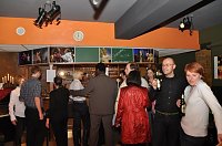 La Traviata & Party Bild: La Traviata & Party