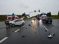 Bild: Vier Autos zerschrottet