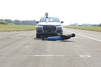 Bild: Fu&szlig;g&auml;ngerunfall mit SUV: Bereits ab 45-50 Stundenkilometern sinken die &Uuml;berlebenschancen dramatisch