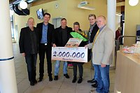 Bild: 2 Millionste Besucher in der Kyffh&auml;user-Therme begr&uuml;&szlig;t!