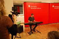 Bild: Auch er sorgte f&uuml;r Kurzweil zwischen den Redebeitr&auml;gen: Florian Kr&auml;mer von der Kreismusikschule "Carl Christian Agthe".