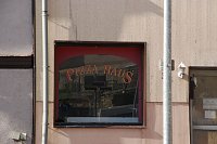 Bild: Es war einmal. Ein Pizzaofen konnte in diesem Haus nicht explodiert sein, denn dessen Feuer ist seit mehr als zehn Jahren erloschen.