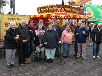Bild: Seniorengruppe von "Projekt 3 e.V." beim Rundgang