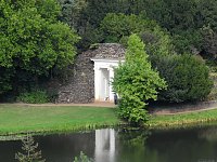 Bild: Kirche im W&ouml;rlitzer Park