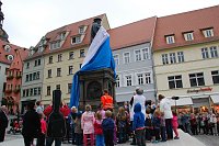 Stufe zwei der Enthüllung. Bild: Stufe zwei der Enthüllung.
