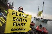 Bild: Protest auf dem Wasser