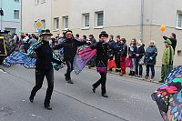 Närrinnen und Narren ziehen durch die Stadt (2) Bild: Närrinnen und Narren ziehen durch die Stadt (2)