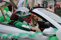 Närrinnen und Narren ziehen durch die Stadt (2) Bild: Närrinnen und Narren ziehen durch die Stadt (2)