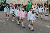 Närrinnen und Narren ziehen durch die Stadt (2) Bild: Närrinnen und Narren ziehen durch die Stadt (2)