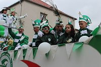 Närrinnen und Narren ziehen durch die Stadt (2) Bild: Närrinnen und Narren ziehen durch die Stadt (2)