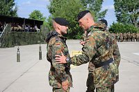 Bild: Einheiten der Bundeswehr verabschiedet