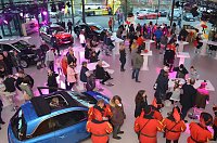 Bild: Neues Autohaus er&ouml;ffnet