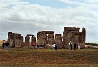 Bild: Weltbekannt sind die Steinkreuze von Stonehenge in der Grafschaft Kent.