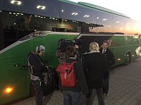 Mit Brauer und einem Filmteam unterwegs nach England Bild: Mit Brauer und einem Filmteam unterwegs nach England