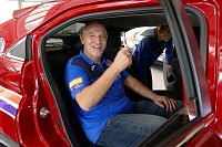 Bild: Autos an THC-M&auml;dels &uuml;bergeben