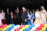 Rosenmontag auf dem Markt Sondershausen Bild: Rosenmontag auf dem Markt Sondershausen