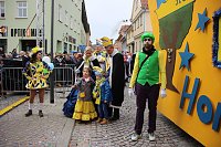 Rosenmontag auf dem Markt Sondershausen Bild: Rosenmontag auf dem Markt Sondershausen