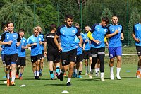 Bild: Trainingsauftakt des Oberliga-Kaders im AKS