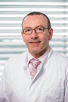Bild: Portr&auml;t Manfred Johannwerner, kommissarischer Leiter der Psychiatrie/Psychotherapie/Tagesklinik; 