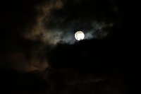 Bild: Der Mond &uuml;ber Nordhausen