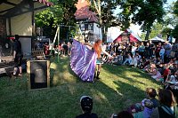 Bild: Ritterspektakel auf der Ronneburg zum Pfingstsamstag