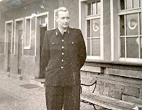 Bild: Martin Schulze (der Vater), 1958 Bahnhofsvorsteher in Kelbra