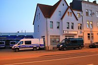 Bild: Razzia im Zusammenhang mit Schleuserkriminalit&auml;t 