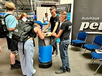 Über mangelndes Interesse konnten sich die Standbetreuer nicht beklagen. Bild: Über mangelndes Interesse konnten sich die Standbetreuer nicht beklagen.
