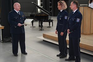 Bef&ouml;rdert