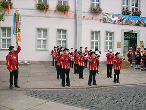 Umzug der Hausm&auml;nner