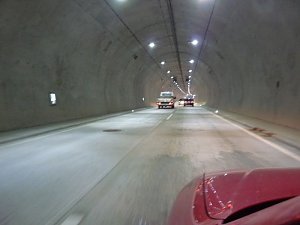 Er&ouml;ffnung Schm&uuml;cketunnel