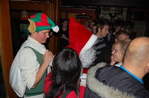Weihnachtsparty im Amelie. NNZ-City Scout on Tour