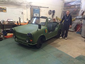 Florian Zimmermann mit seinem Trabant P 601 A