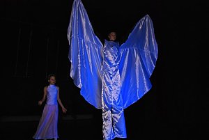 Lichterschein und Dunkelmumps im Theater