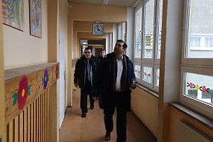 Hier in Blankenheim könnten Mädchen und Jungen unterrichtet werden. Gegebenenfalls auch die erste und zwei Klasse in einem Raum, schlägt FDP-Spitzenkandidat Frank Sitta vor.