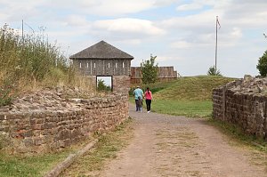 Geschichte erleben auf der Pfalz Tilleda