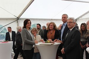 Mit Festakt schiefer Turm als gerettet gefeiert