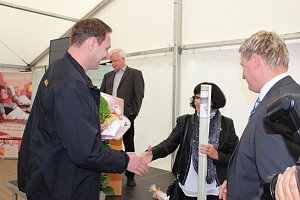 Mit Festakt schiefer Turm als gerettet gefeiert