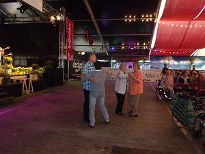 Das Tanzbein wurde geschwungen