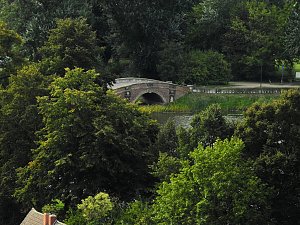 Kirche im Wörlitzer Park